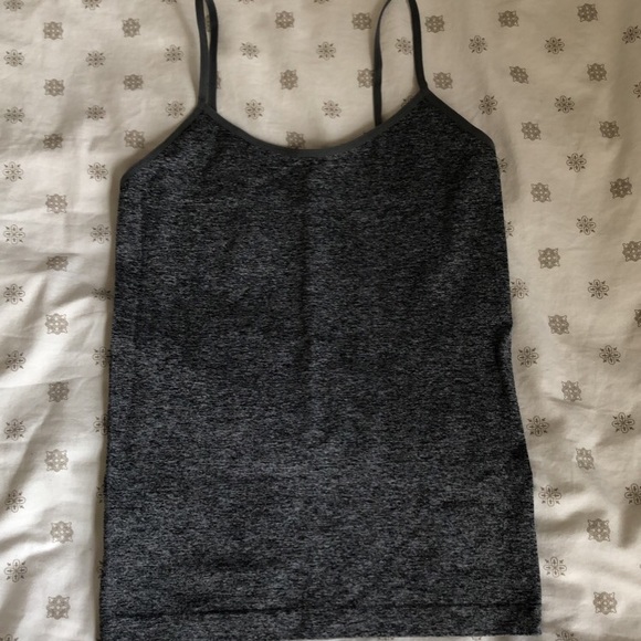 Grey tank top - Picture 3 of 3